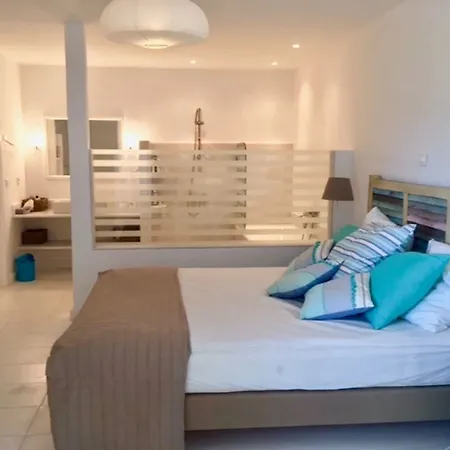 With 5 Bedrooms In Porto Heli, With Wonderful Sea View, Private
